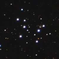 M29 - Розсіяне зоряне скупчення в сузір'ї Лебедя